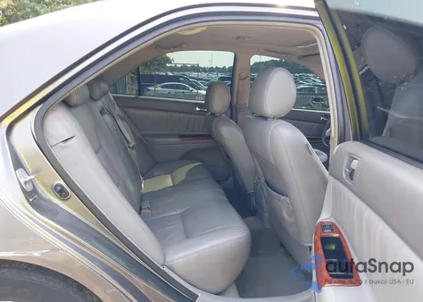 2005 Toyota Camry Xle V6 from USA, damaged, VIN JTDBF30K950164820